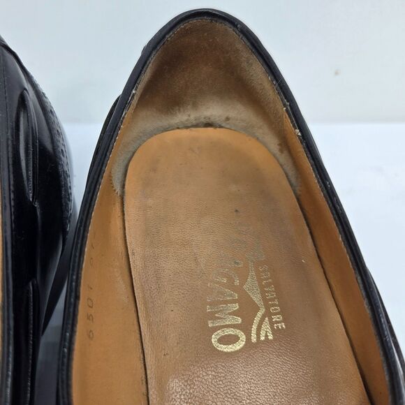 Salvatore Ferragamo Mens Black Leather Kilted Tassel Loafers Size US 7.5 D